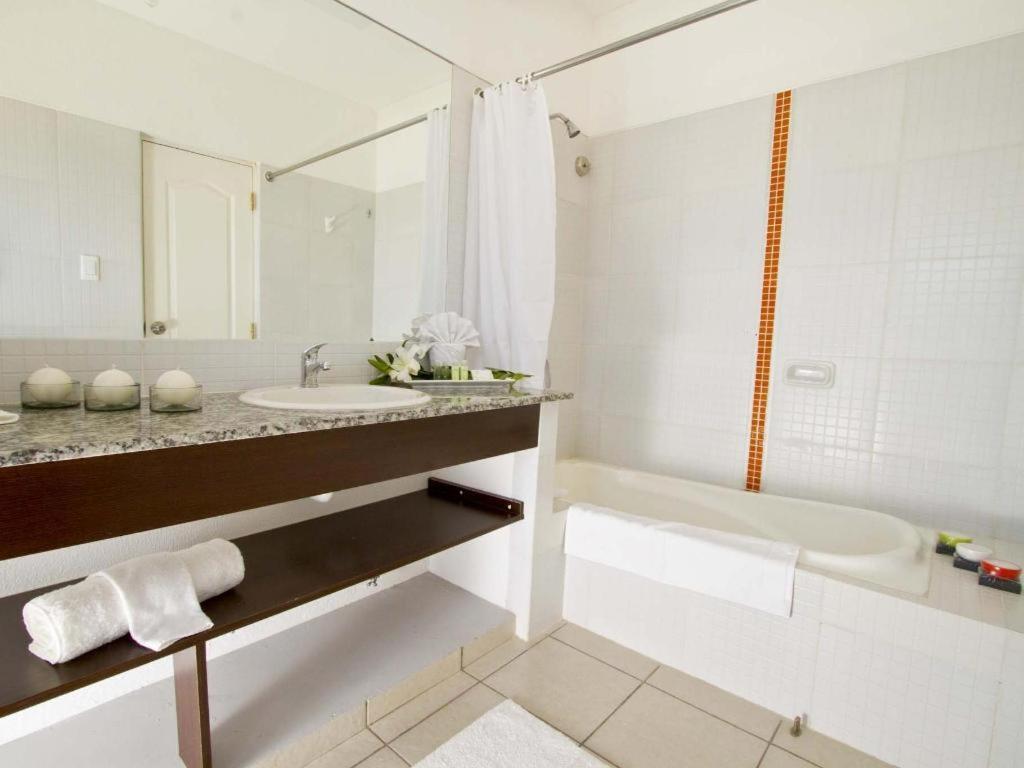 Terranova Suites Santa Cruz de La Sierra Exterior foto